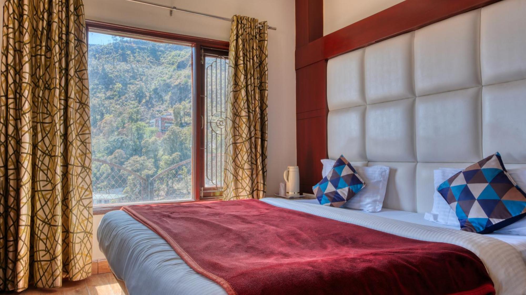 Basera Hotel ムスーリー エクステリア 写真